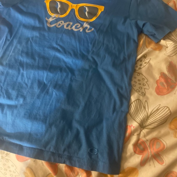 Coach Tshirt size small - Picture 5 of 7